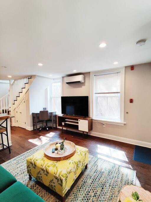 Charming 1Bdr In Central Rittenhouse Square With Patio Hosted By Stayrafa ฟิลาเดลเฟีย ภายนอก รูปภาพ