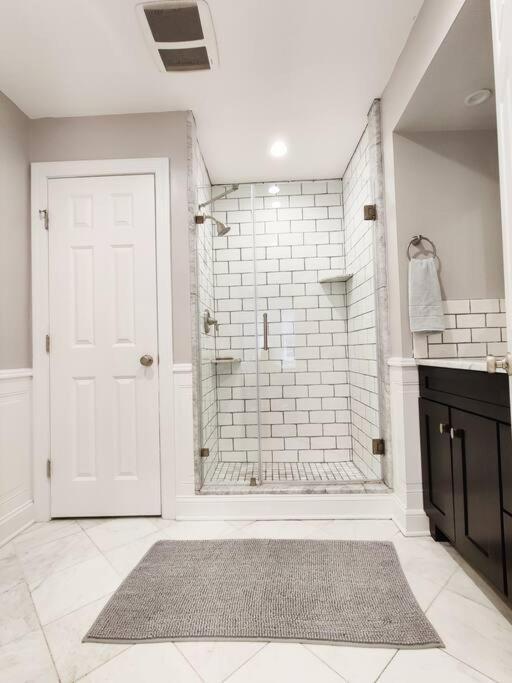 Charming 1Bdr In Central Rittenhouse Square With Patio Hosted By Stayrafa ฟิลาเดลเฟีย ภายนอก รูปภาพ